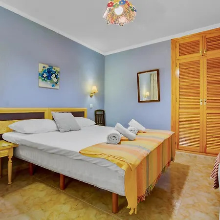 Eurosol 1a By Ivi Real Estate Apartment